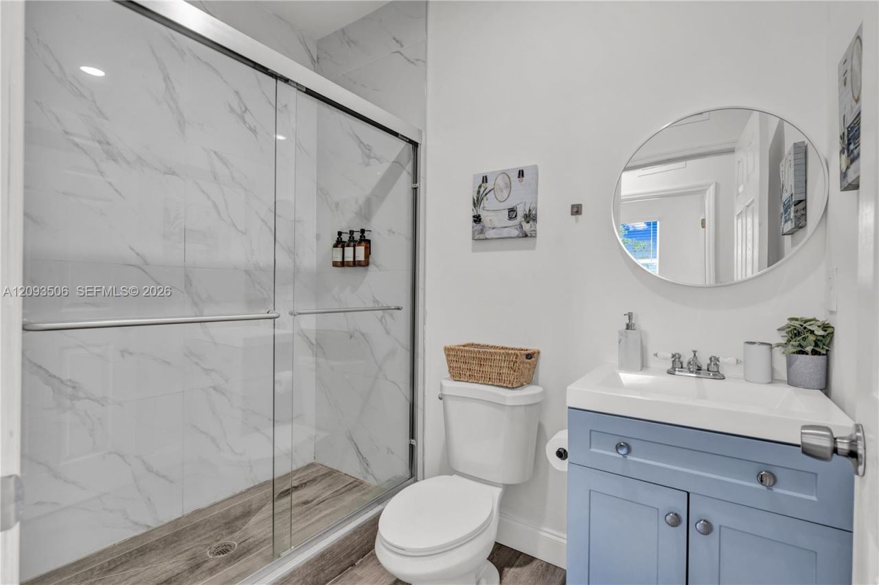 1968 NW 25th Ave, Unit #1970, Miami, FL 33125 Photo