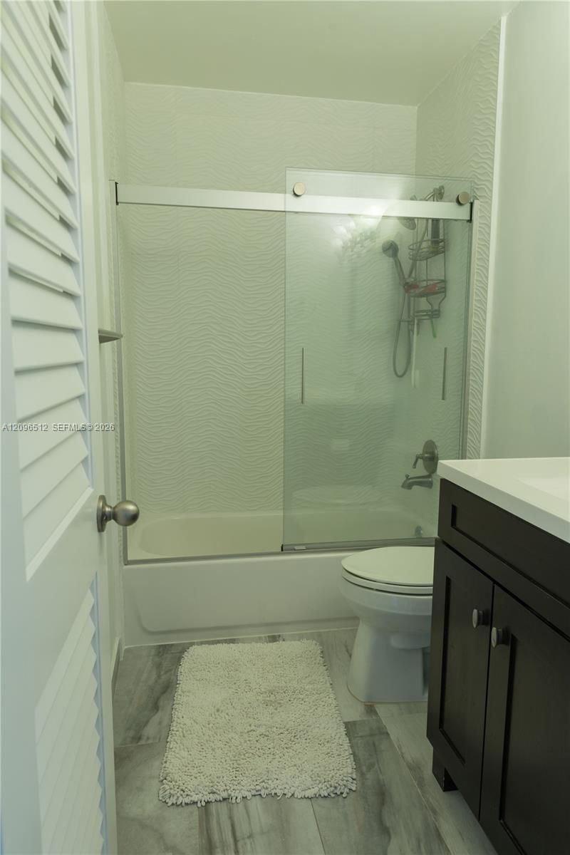 11140 SW 70th Ter, Miami, FL 33173 Photo
