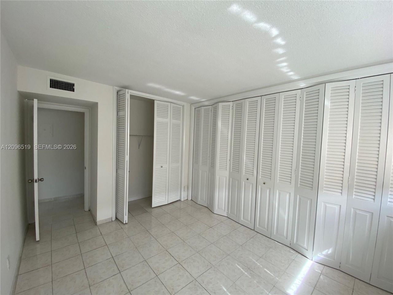 16701 NE 14th Ave , Unit 203, Miami, FL 33162 Photo