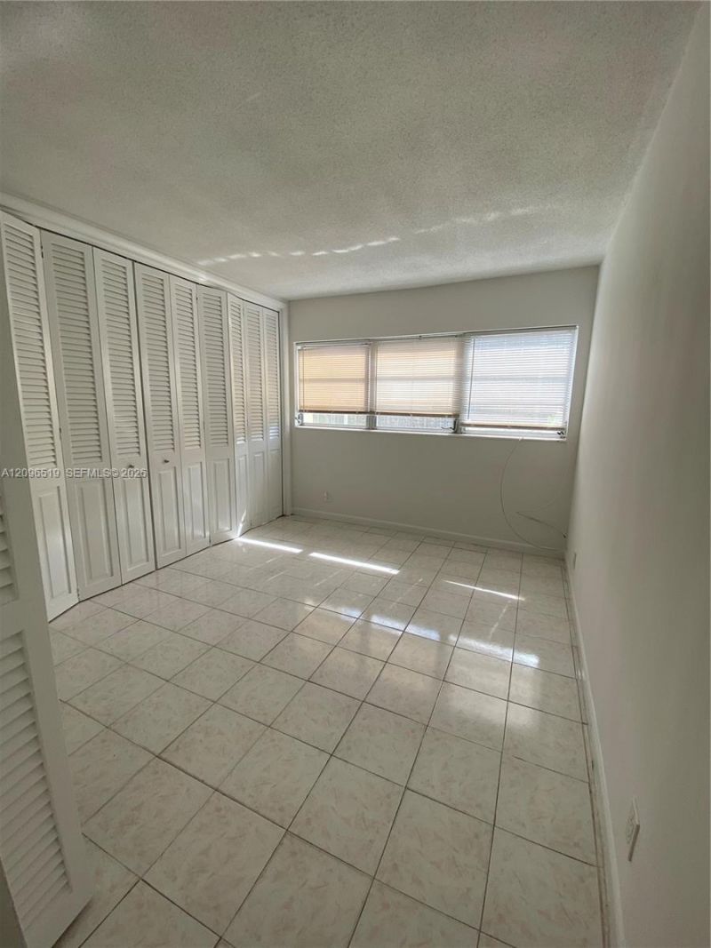 16701 NE 14th Ave , Unit 203, Miami, FL 33162 Photo