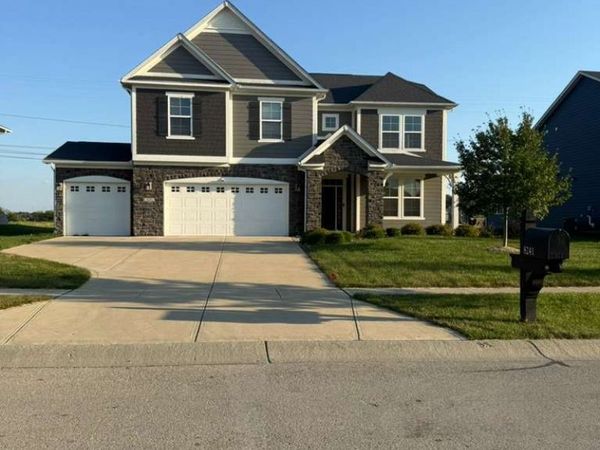 8241 Carnegie Lane , Zionsville, IN 46077