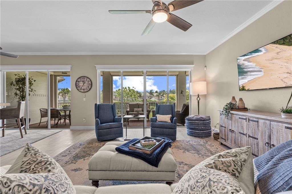 658 Vintage Reserve Cir S, Unit 7C, Naples, FL 34119 Photo
