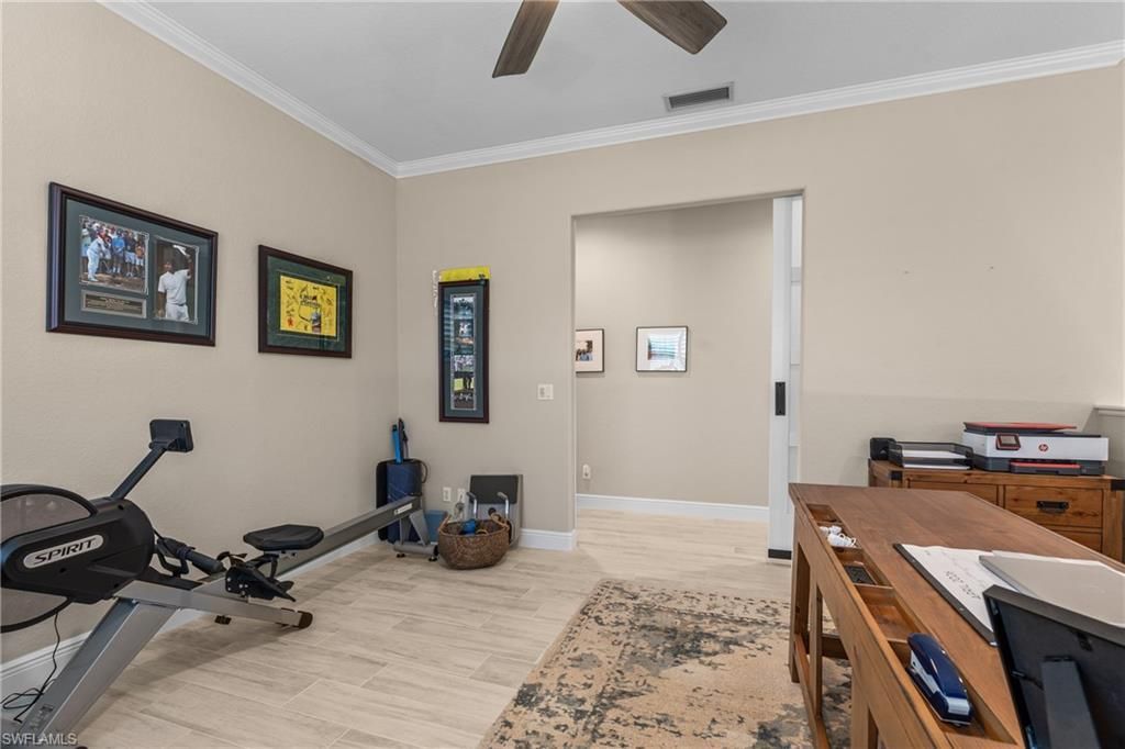 658 Vintage Reserve Cir S, Unit 7C, Naples, FL 34119 Photo