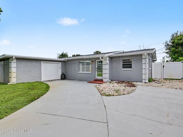 1909 Oakwood Drive , Melbourne, FL 32935