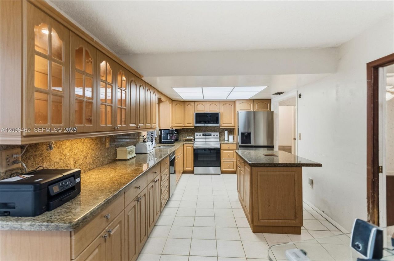 4899 NW 7th Dr, Plantation, FL 33317 Photo