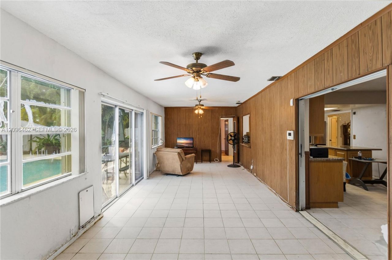 4899 NW 7th Dr, Plantation, FL 33317 Photo
