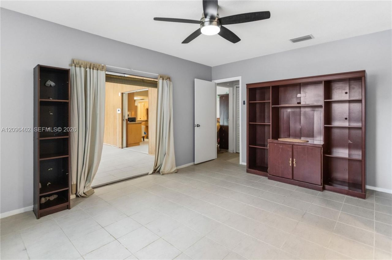 4899 NW 7th Dr, Plantation, FL 33317 Photo