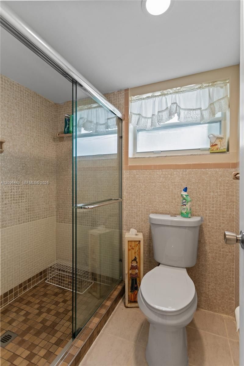 4899 NW 7th Dr, Plantation, FL 33317 Photo