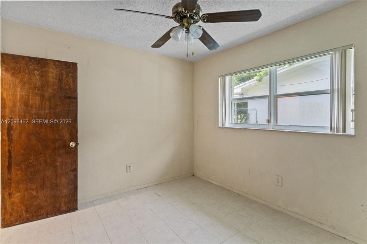 4899 NW 7th Dr, Plantation, FL 33317 Photo