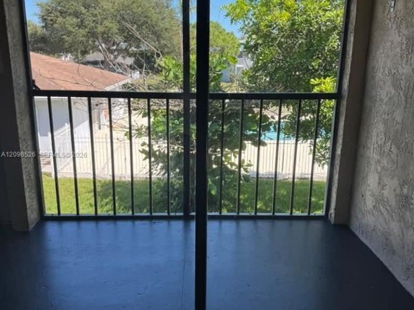 617 Ixoria Ave , Unit 16, Fort Pierce, FL 34982
