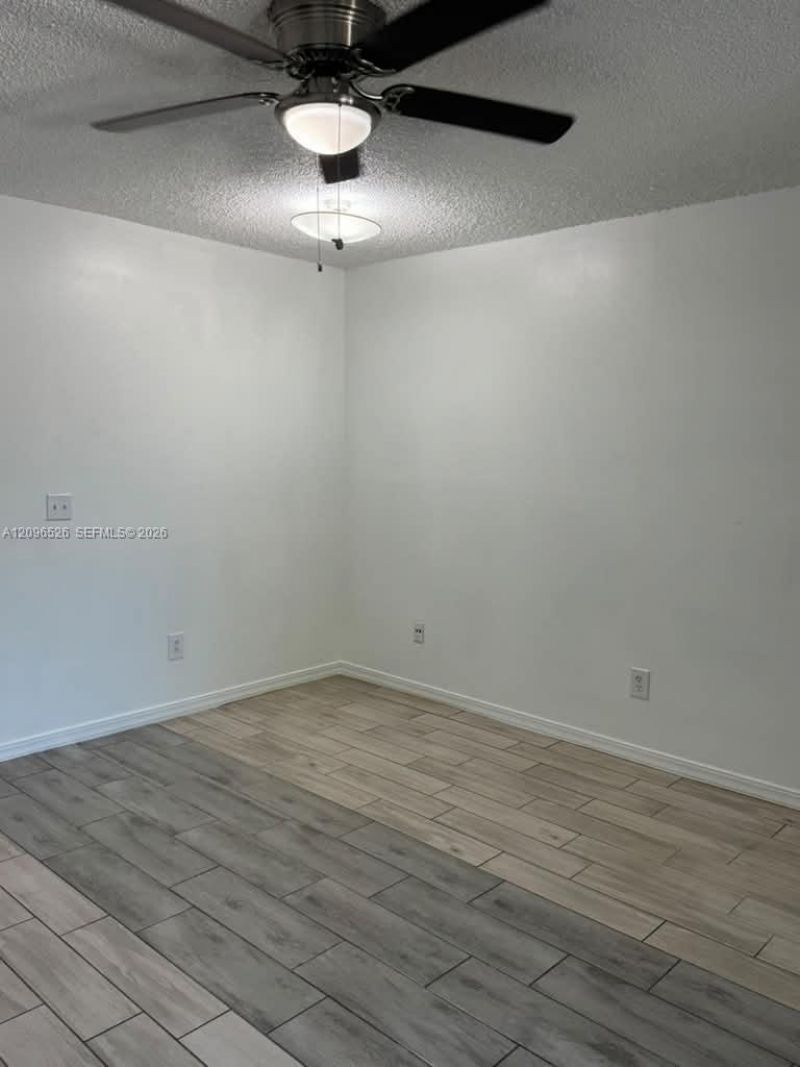 617 Ixoria Ave , Unit 16, Fort Pierce, FL 34982 Photo