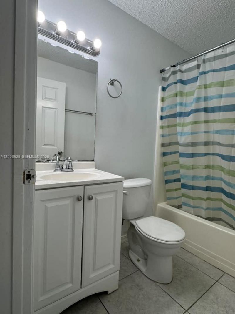 617 Ixoria Ave , Unit 16, Fort Pierce, FL 34982 Photo