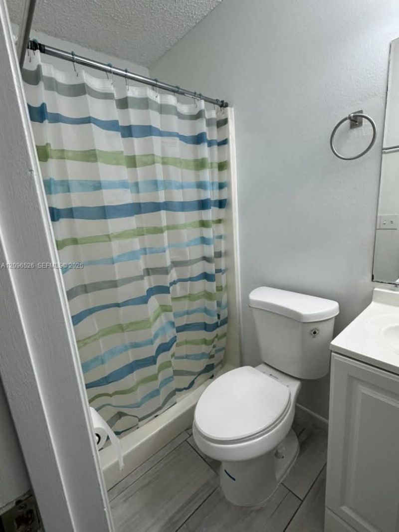 617 Ixoria Ave , Unit 16, Fort Pierce, FL 34982 Photo