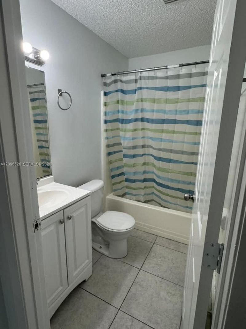 617 Ixoria Ave , Unit 16, Fort Pierce, FL 34982 Photo