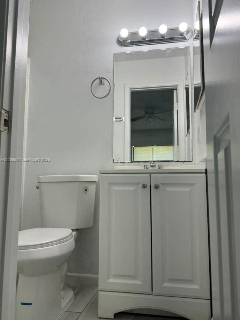 617 Ixoria Ave , Unit 16, Fort Pierce, FL 34982 Photo