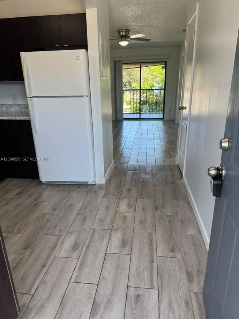617 Ixoria Ave , Unit 16, Fort Pierce, FL 34982 Photo