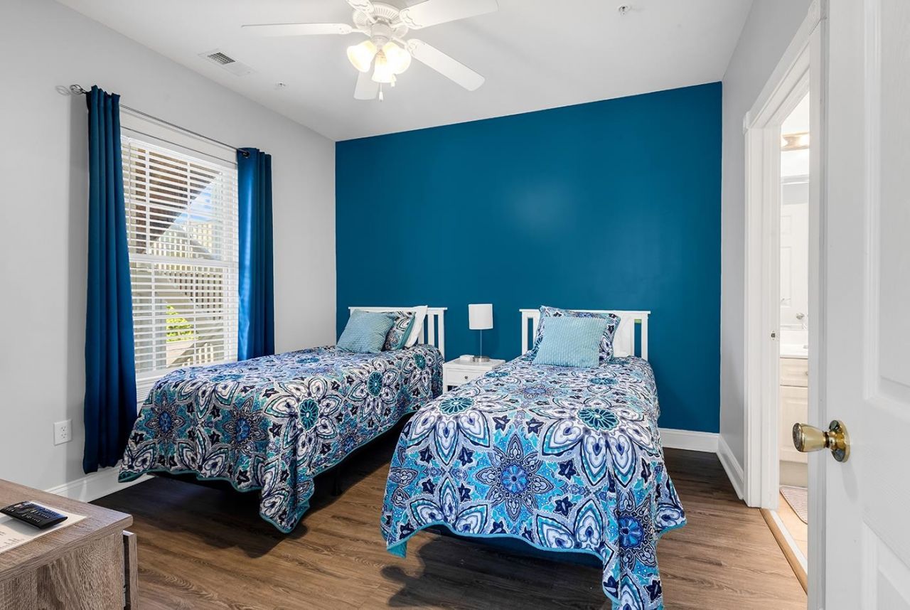 4861 Luster Leaf Circle Photo 27
