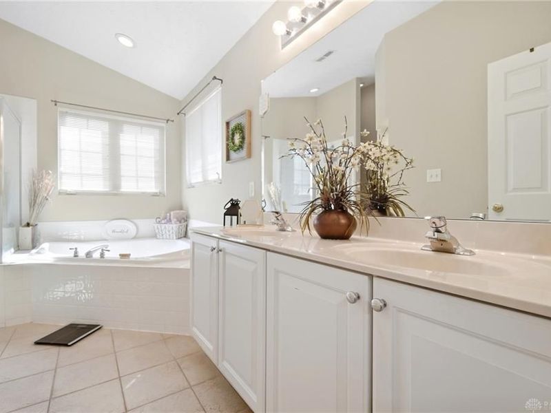 9632 Olde Georgetown Way, Centerville, OH 45458 Photo 44