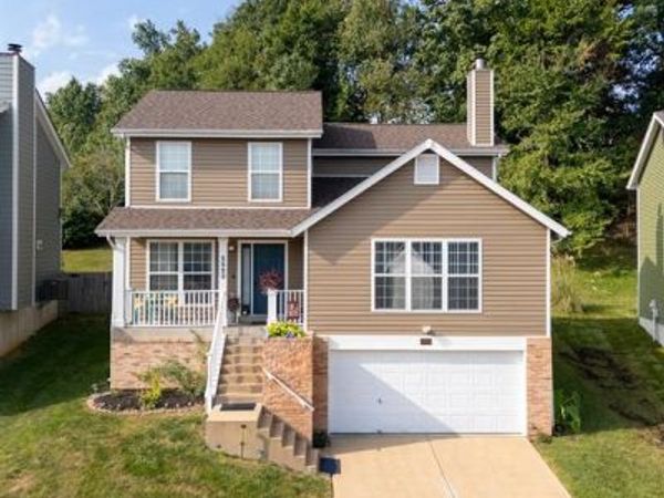 1523 Glenn Brooke Woods Circle , Ballwin, MO 63021