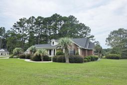101 Fairway Court photo 4