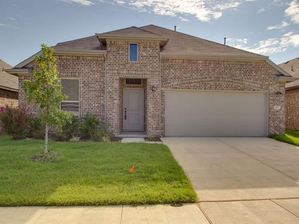 7612 Spring Drive, Watauga, TX 76148