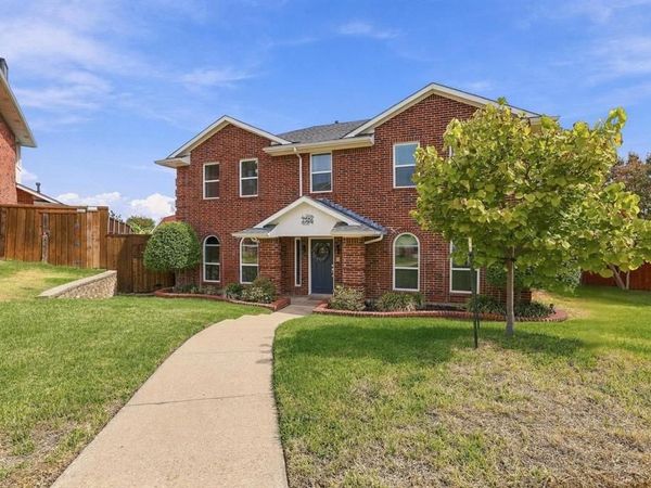 2506 Barger Court, Sachse, TX 75048