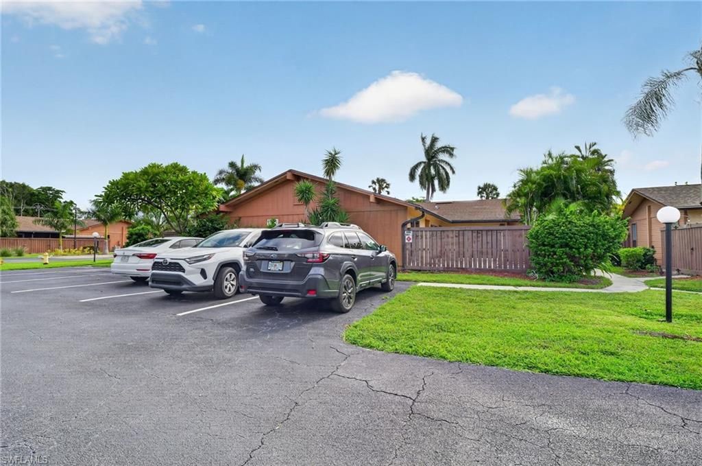6305 Royal Woods Dr, Fort Myers, FL 33908 Photo