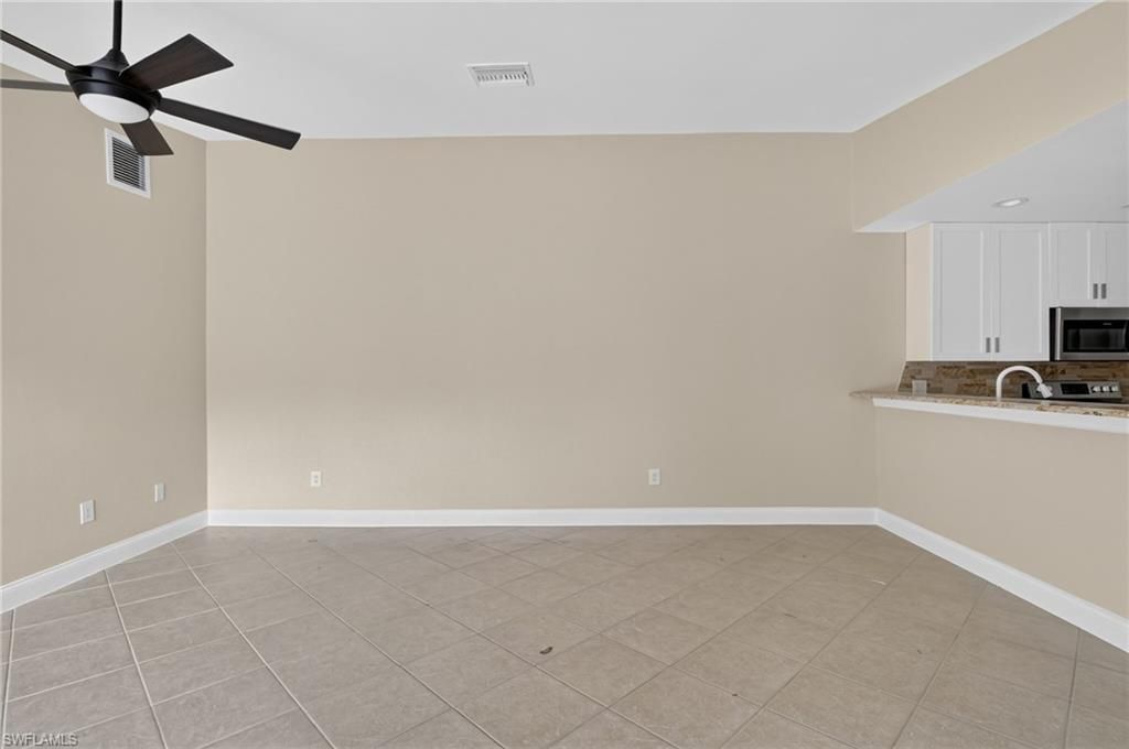 6305 Royal Woods Dr, Fort Myers, FL 33908 Photo