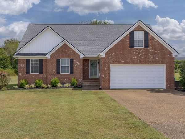 2623 Danbury Cir , Spring Hill, TN 37174