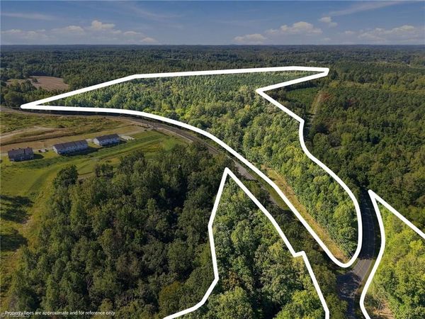 4416 McConnell Road , McLeansville, NC 27301