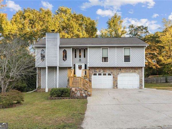 2361 Skyline Ridge Drive, Lithia Springs, GA 30122