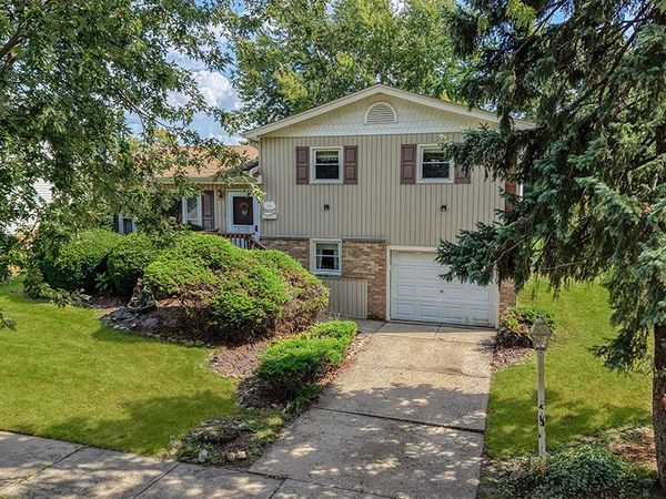 5809 Orange Lane , Oak Forest, IL 60452