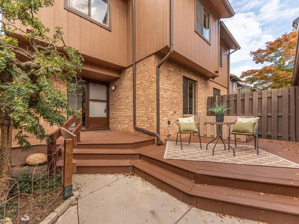 2601 Meade Court, Ann Arbor, MI 48105