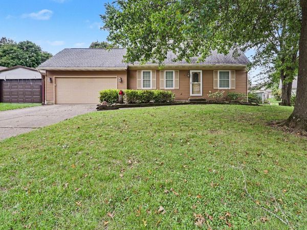 78 Southview Drive , Sunbury, OH 43074
