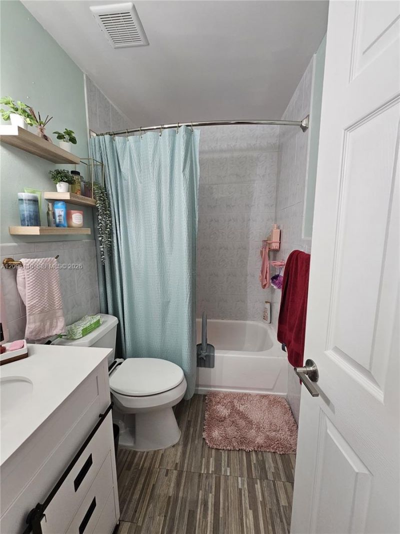 12035 SW 14th St , Unit 104, Miami, FL 33184 Photo