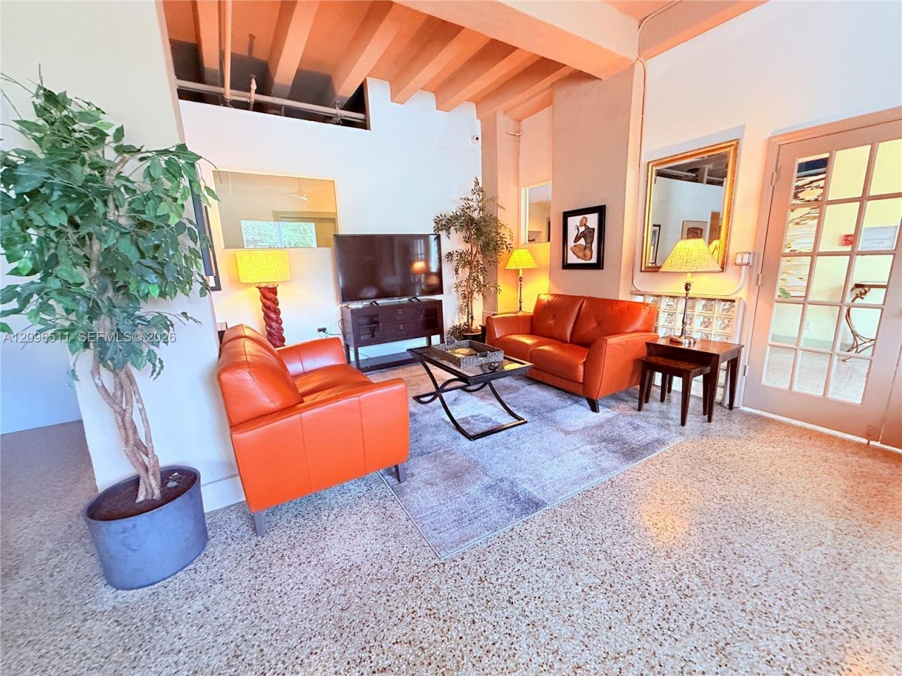 255 W 24th St , Unit 435, Miami Beach, FL 33140 Photo