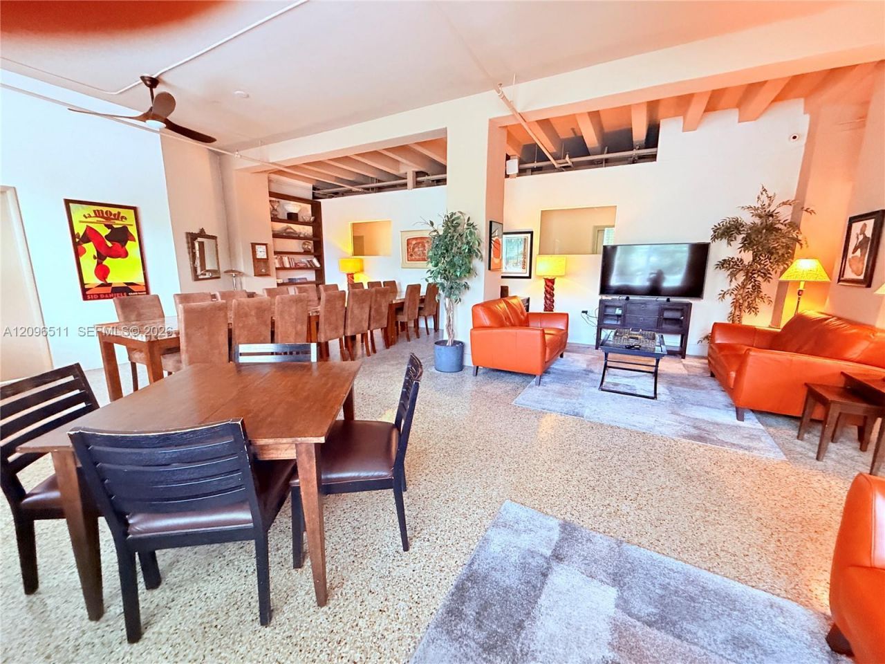 255 W 24th St , Unit 435, Miami Beach, FL 33140 Photo