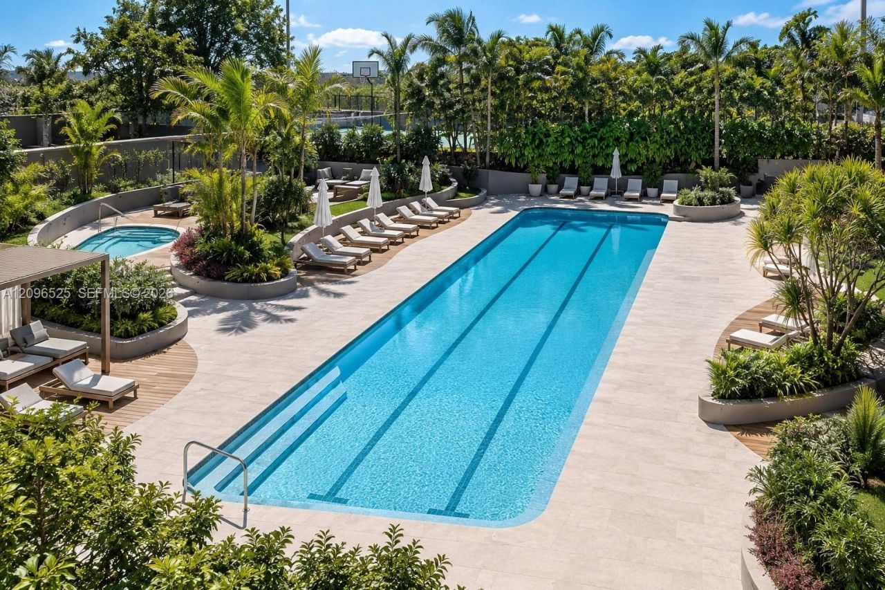 700 NE 24th St , Unit PH-5903, Miami, FL 33137 Photo