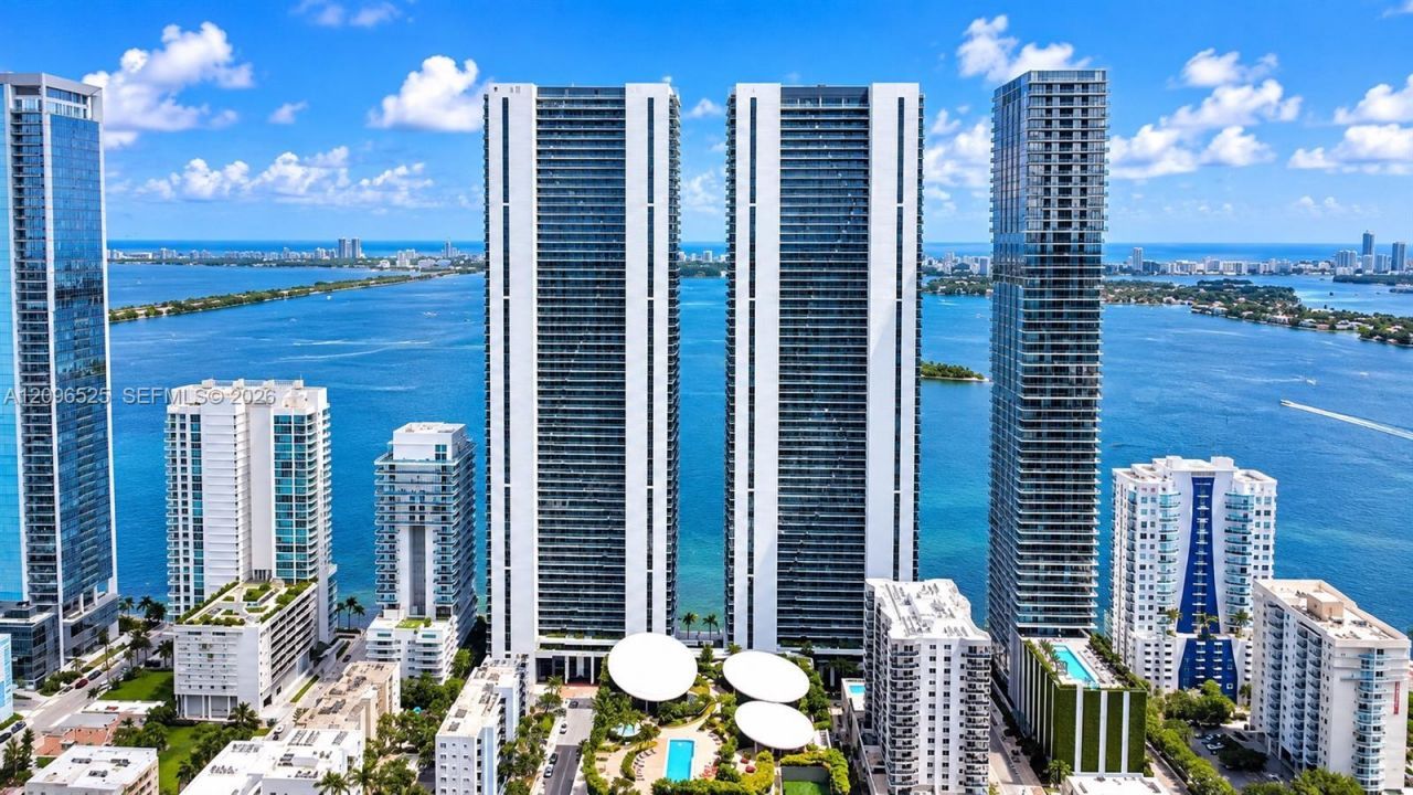 700 NE 24th St , Unit PH-5903, Miami, FL 33137 Photo