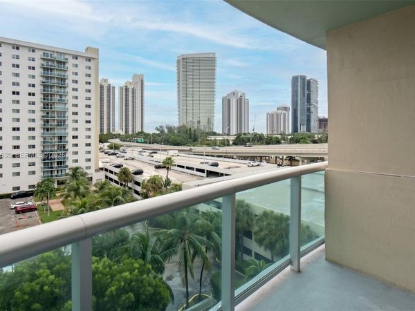 19390 Collins Ave , Unit 706, Sunny Isles Beach, FL 33160