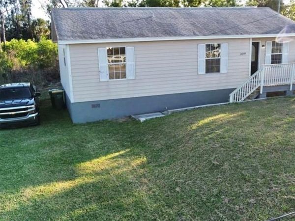 24299 Airport RD , PUNTA GORDA, FL 33950