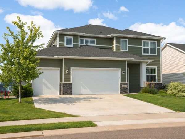 11551 Brayburn Trail, Maple Grove, MN 55369