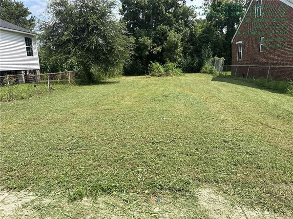 1229 GORDON Street , New Orleans, LA 70117