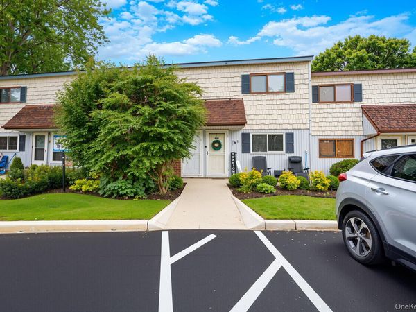 167 Pointe Circle N, Unit 167, Coram, NY 11727
