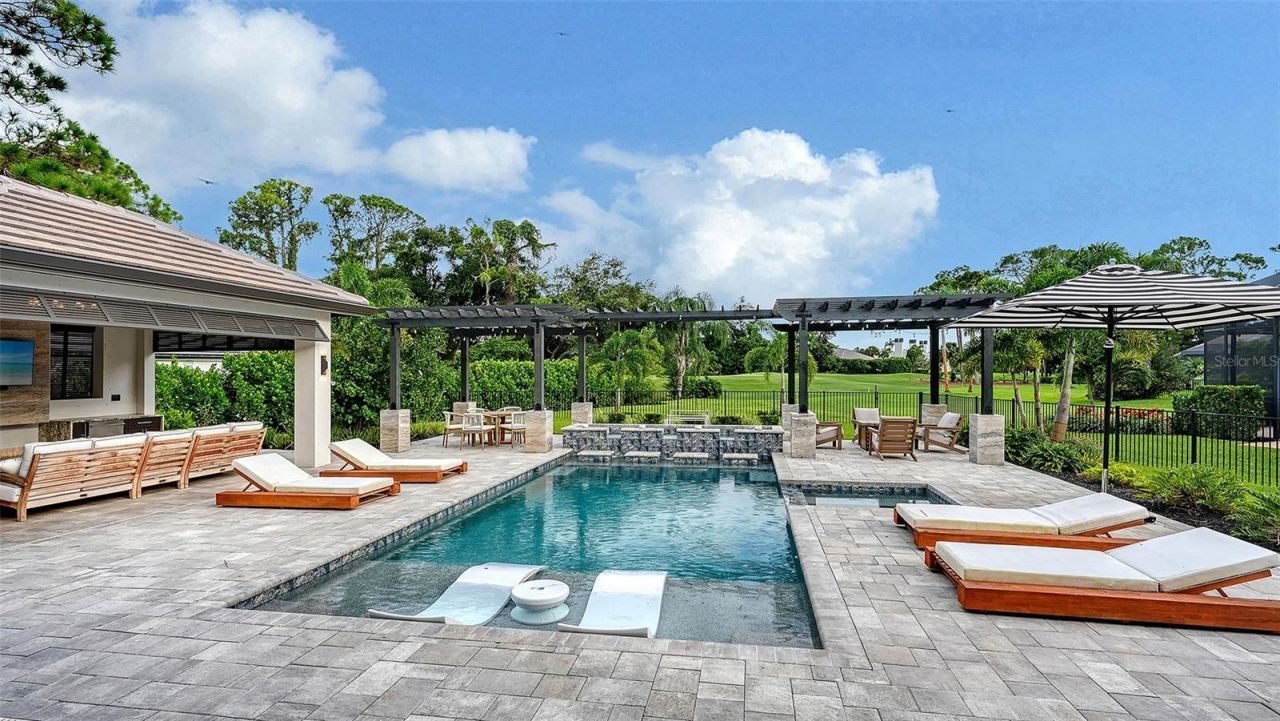 650 Oaks Creek Court, Osprey, FL 34229 Photo