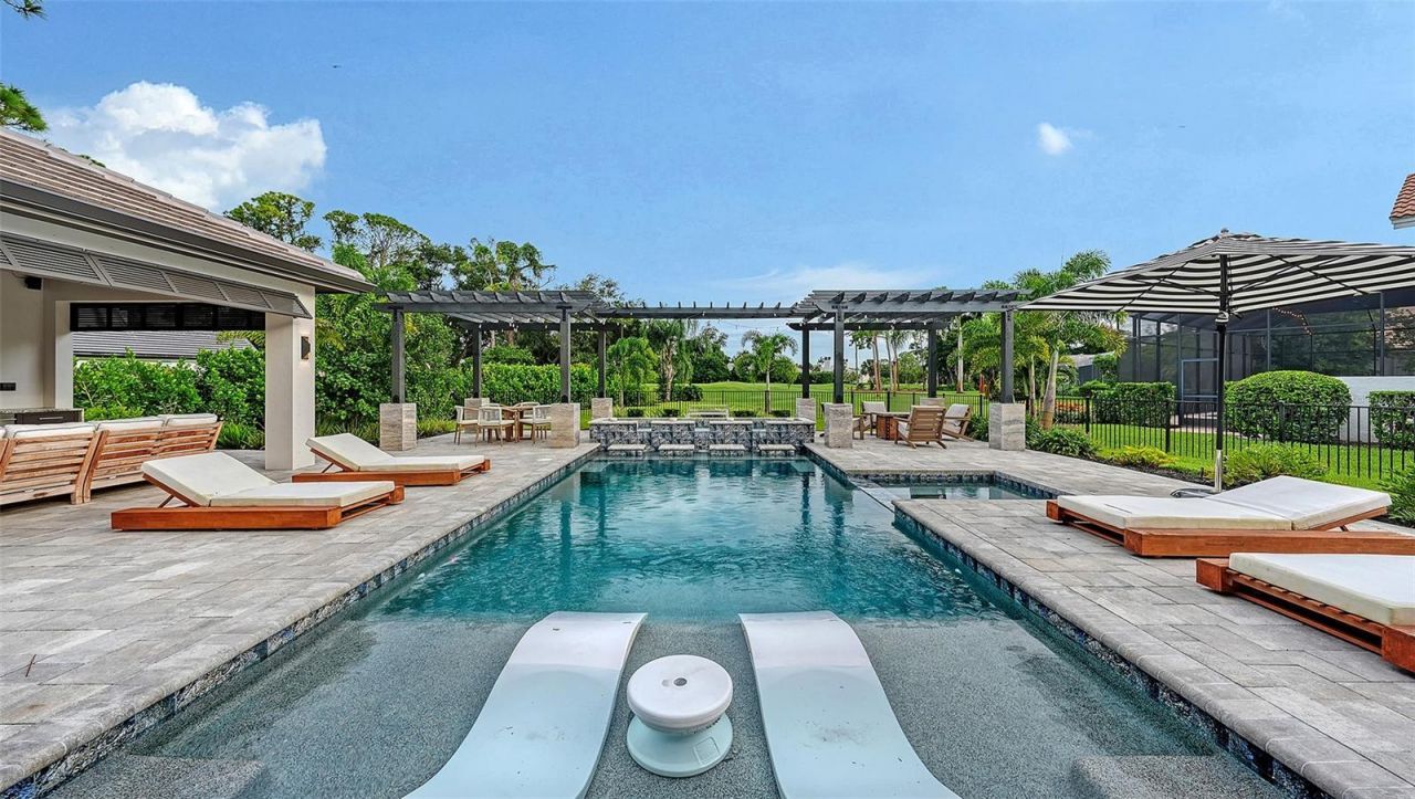 650 Oaks Creek Court, Osprey, FL 34229 Photo