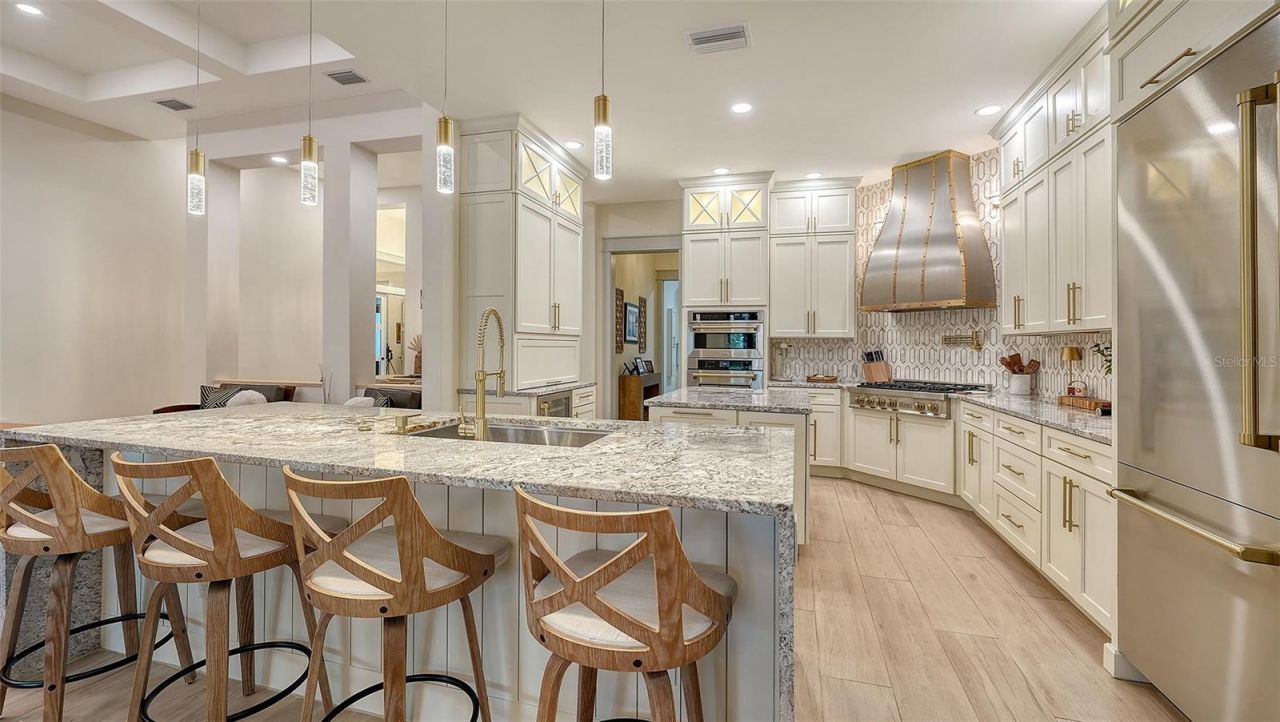 650 Oaks Creek Court, Osprey, FL 34229 Photo