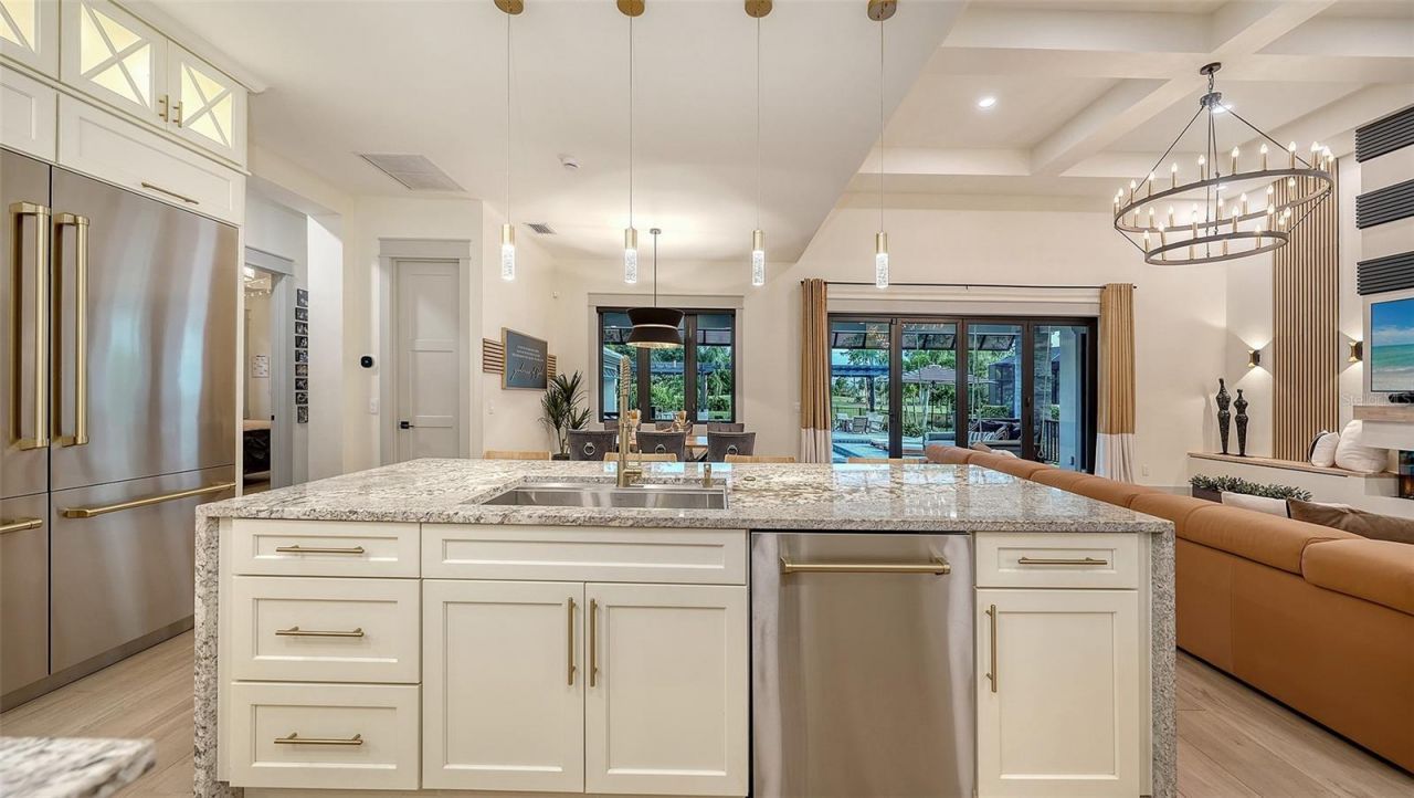 650 Oaks Creek Court, Osprey, FL 34229 Photo