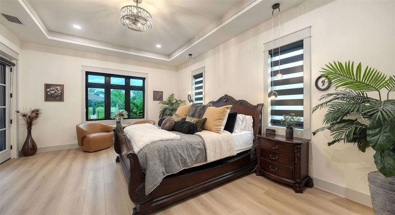 650 Oaks Creek Court, Osprey, FL 34229 Photo