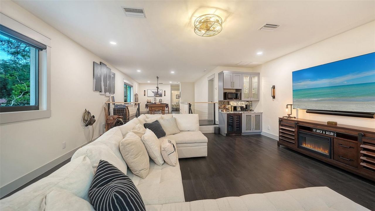 650 Oaks Creek Court, Osprey, FL 34229 Photo
